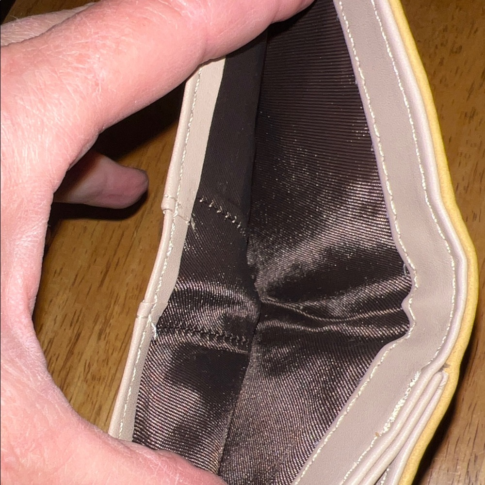 Tan Leaf-Patterned Women's Wallet - image 4